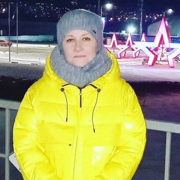 Получение диплома в 50 лет как способ взять себя в руки, несмотря на личные трагедии. История студентки НСПК.